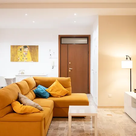 Casa Giulia - Modern 2br - 2 Baths - Ac & Wifi شقة