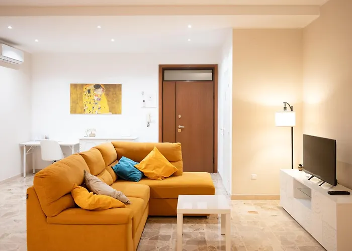 Casa Giulia - Modern 2br - 2 Baths - Ac & Wifi Διαμέρισμα