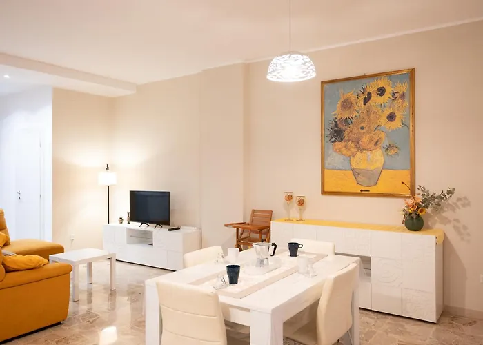 Casa Giulia - Modern 2br - 2 Baths - Ac & Wifi
