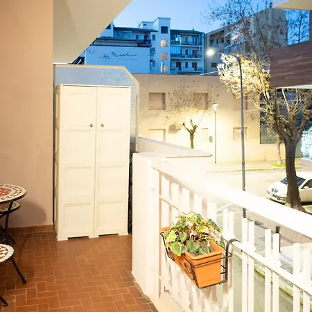 Casa Giulia - Modern 2br - 2 Baths - Ac & Wifi Apartment